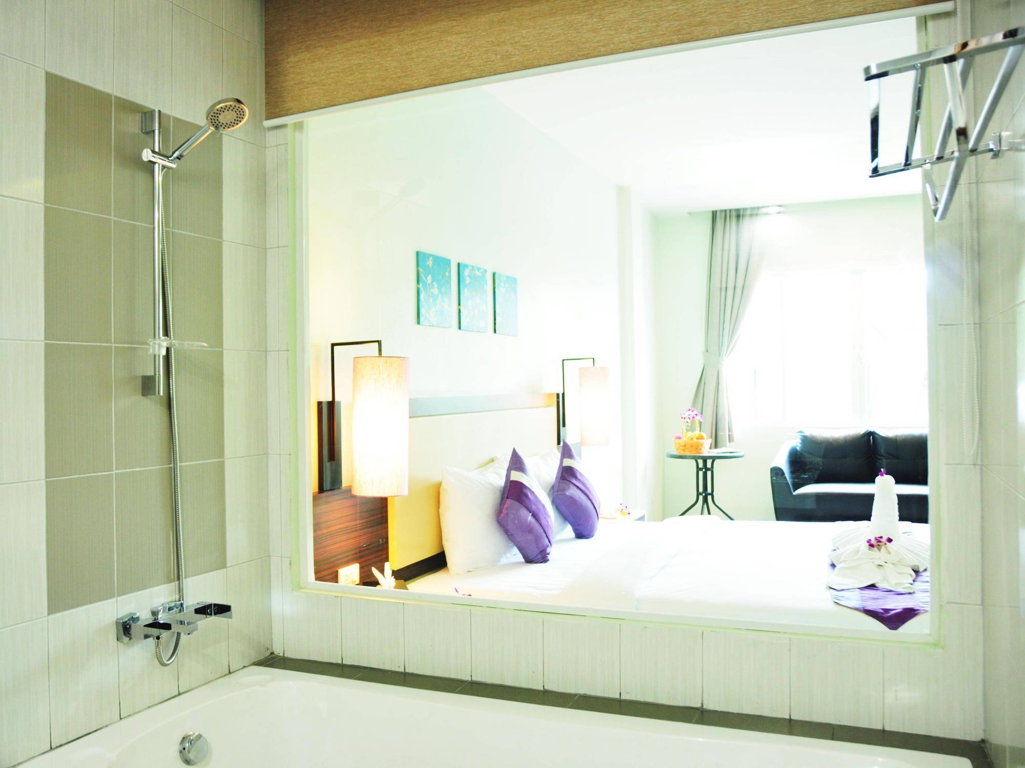 Am Surin Place - Sha Extra 3* Пхукет